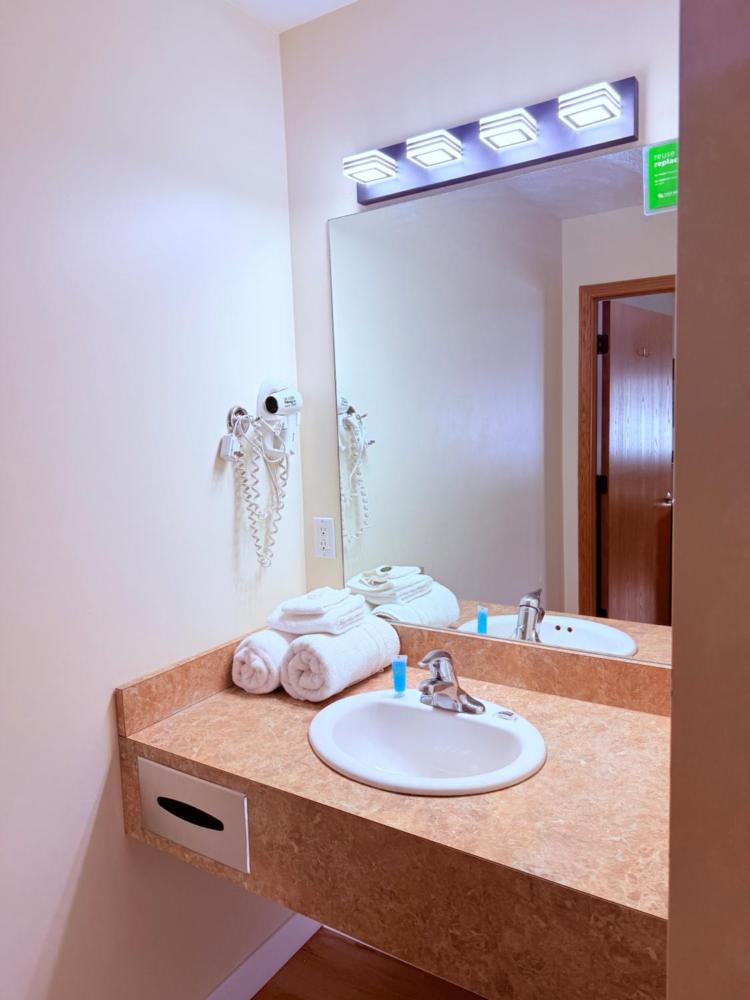 Deluxe Double Room interior